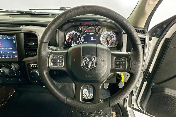 2023 RAM 1500 EXPRESS DS MY22 4X4 SWB