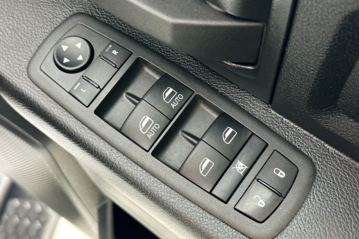 2022 RAM 1500 EXPRESS RAMBOX DS MY22 4X4 SWB