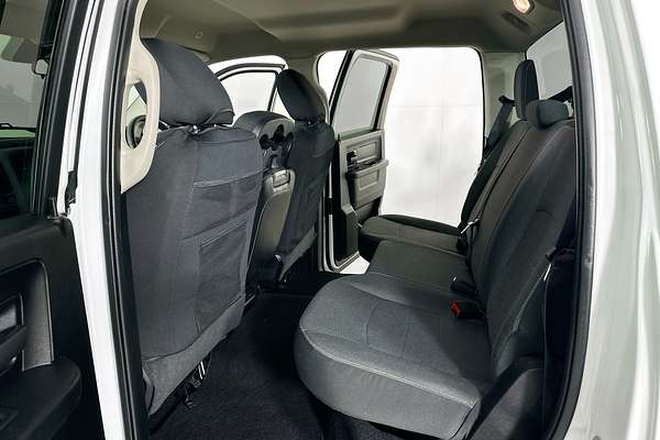 2023 RAM 1500 EXPRESS DS MY22 4X4 SWB