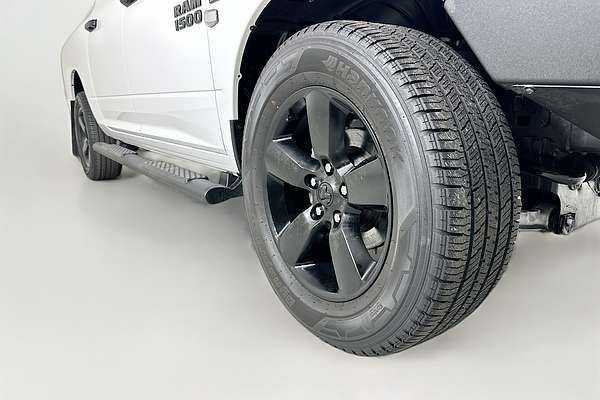 2023 RAM 1500 EXPRESS DS MY22 4X4 SWB