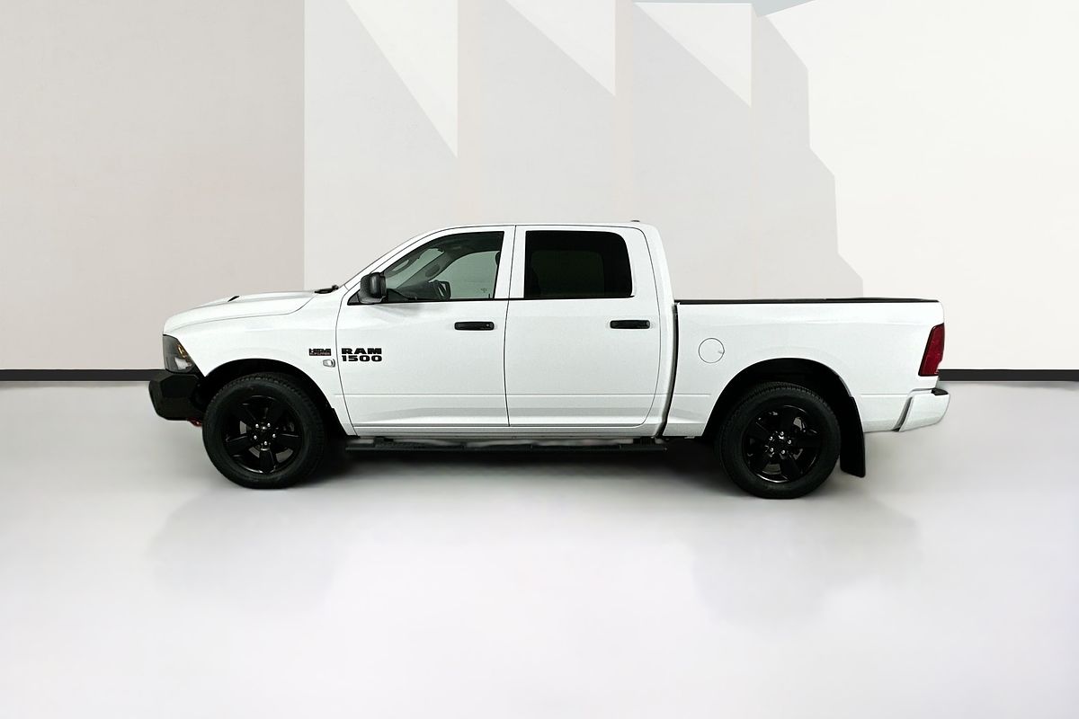 2023 RAM 1500 EXPRESS DS MY22 4X4 SWB