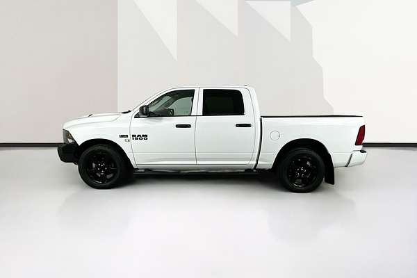 2023 RAM 1500 EXPRESS DS MY22 4X4 SWB