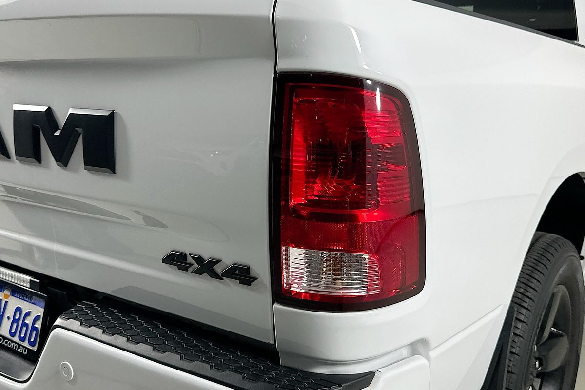 2023 RAM 1500 EXPRESS DS MY22 4X4 SWB