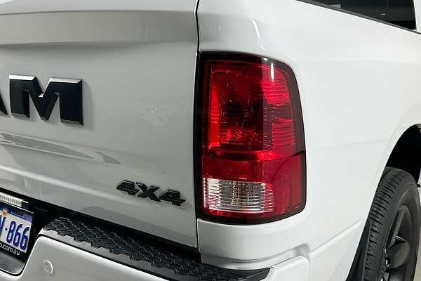 2023 RAM 1500 EXPRESS DS MY22 4X4 SWB