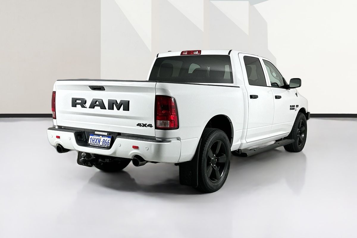 2023 RAM 1500 EXPRESS DS MY22 4X4 SWB