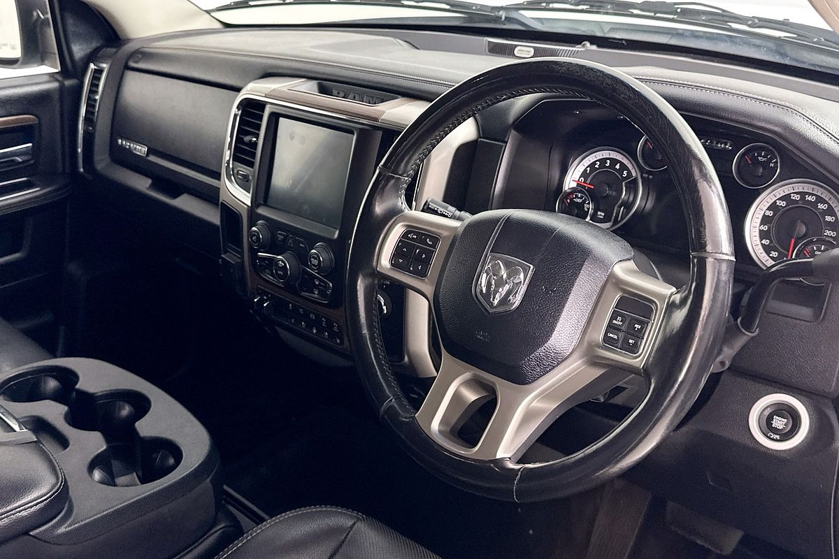 2017 RAM 2500 LARAMIE (4x4)  4X4 SWB