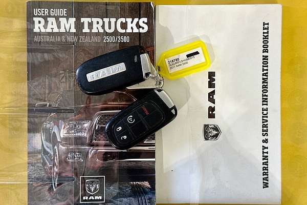 2017 RAM 2500 LARAMIE (4x4)  4X4 SWB