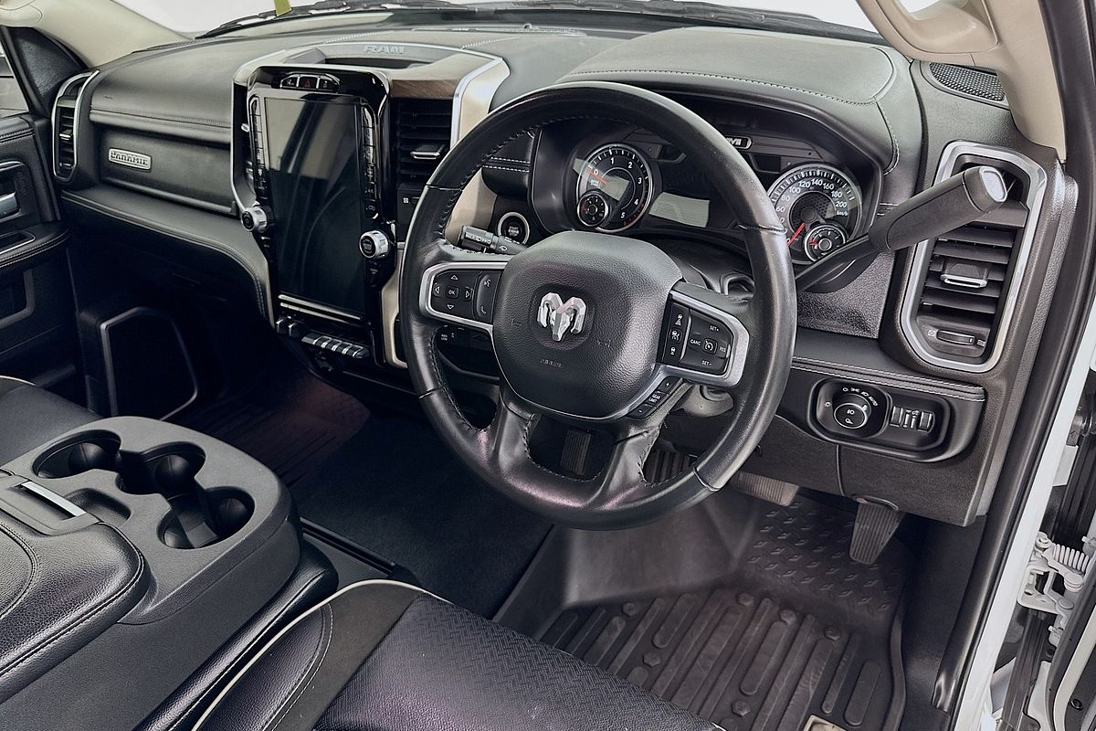 2024 RAM 3500 Laramie D2 4X4