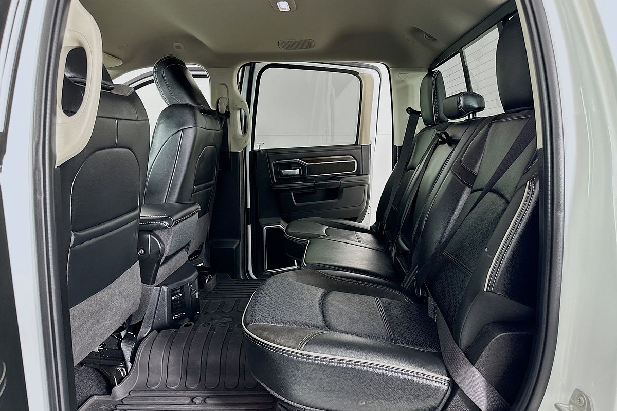 2024 RAM 3500 Laramie D2 4X4