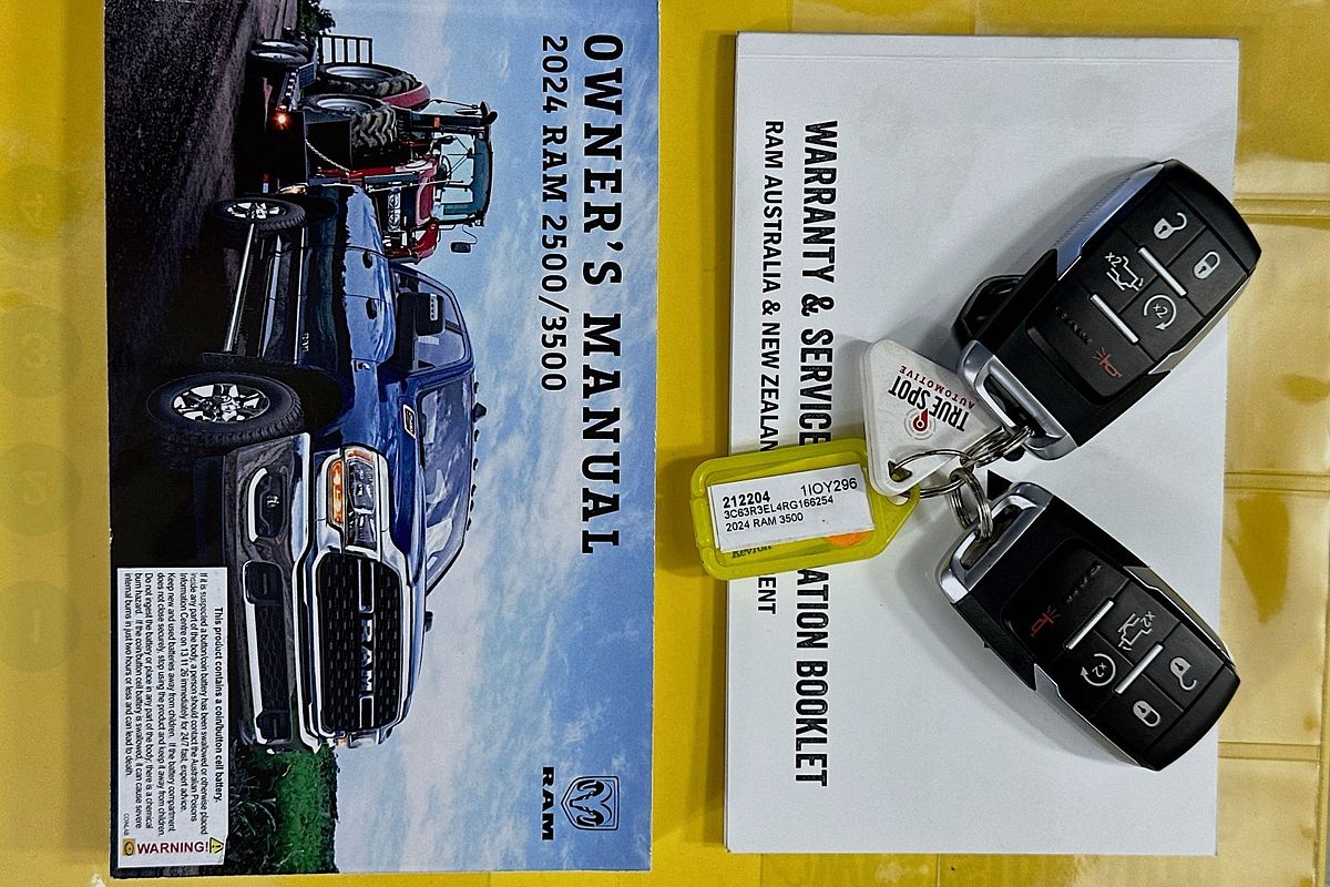 2024 RAM 3500 Laramie D2 4X4