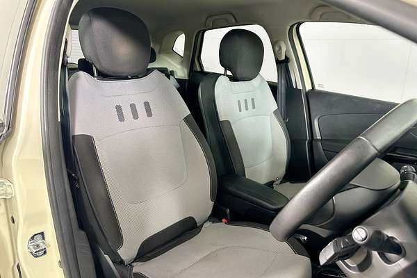 2015 Renault Captur DYNAMIQUE J87