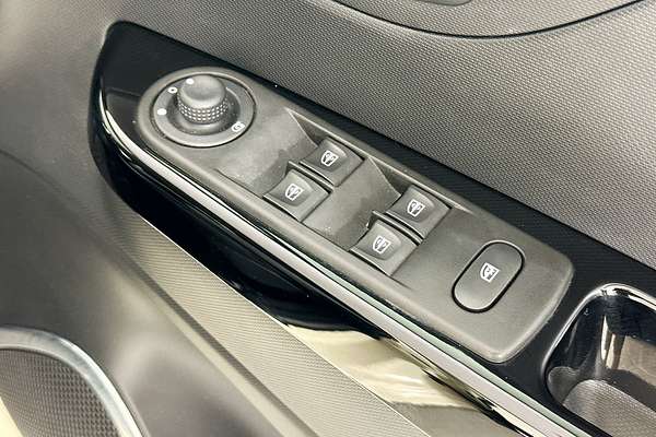 2015 Renault Captur DYNAMIQUE J87