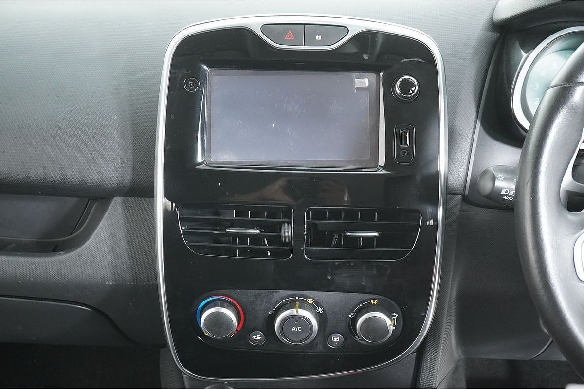 2015 Renault CLIO R.S. 200 SPORT X98