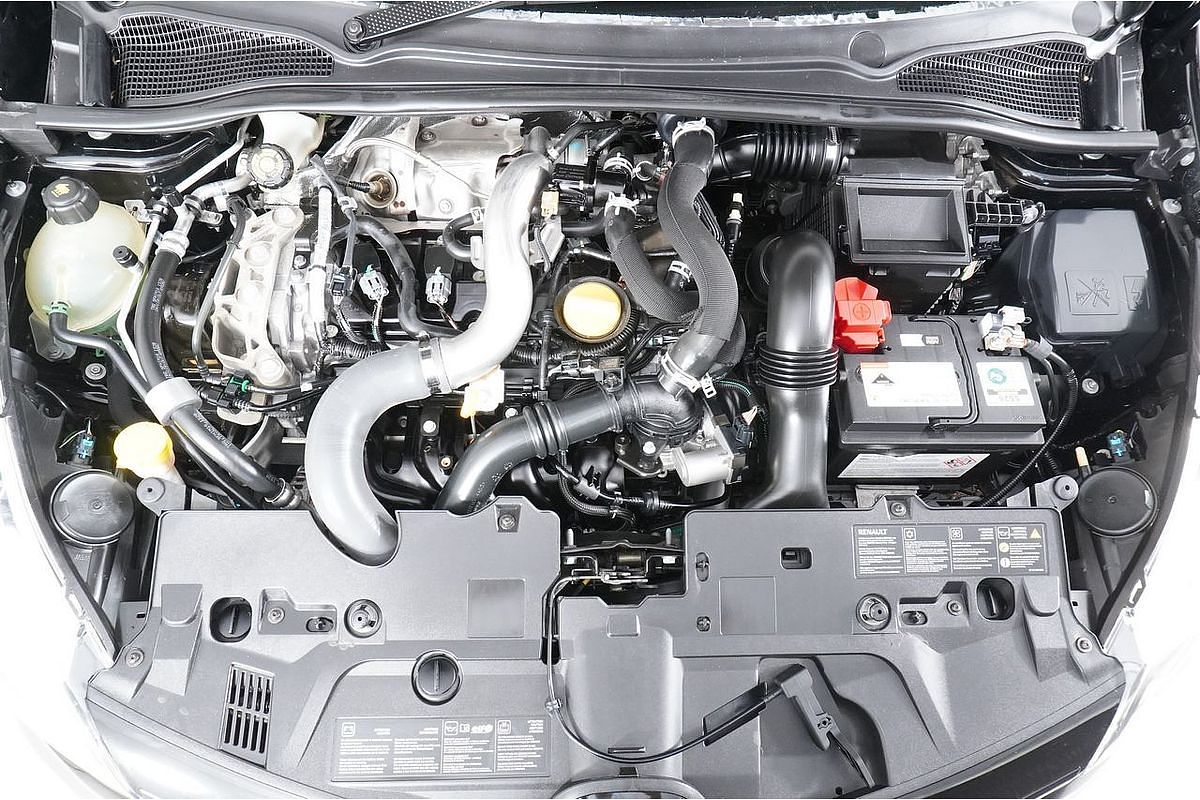 2015 Renault CLIO R.S. 200 SPORT X98