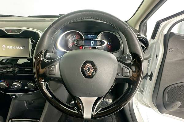 2017 Renault Clio EXPRESSION X98