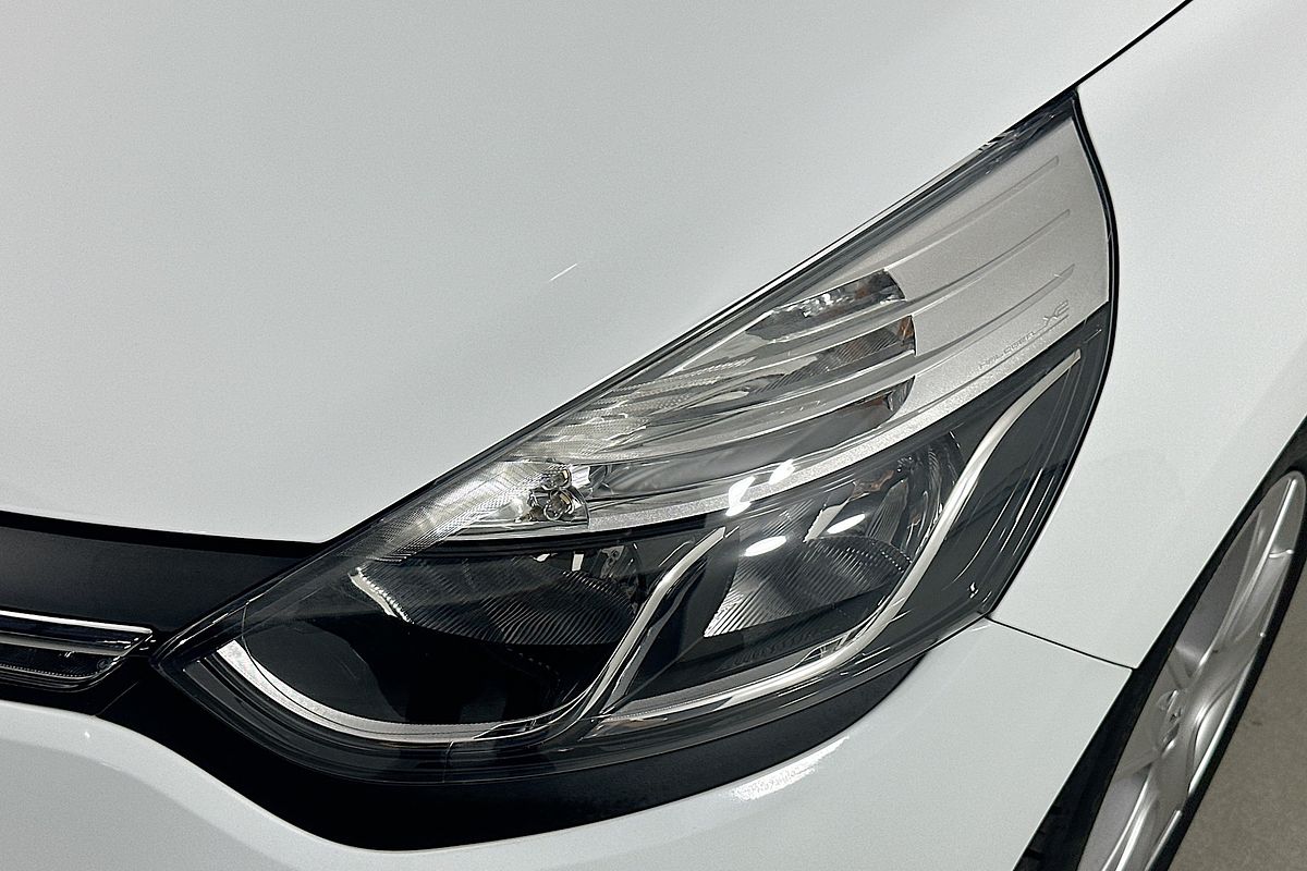 2017 Renault Clio EXPRESSION X98