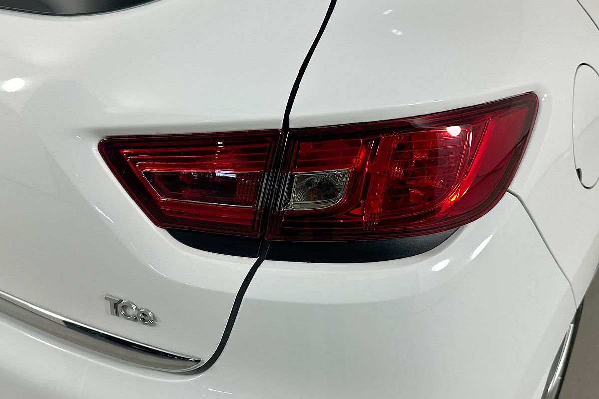 2017 Renault Clio EXPRESSION X98