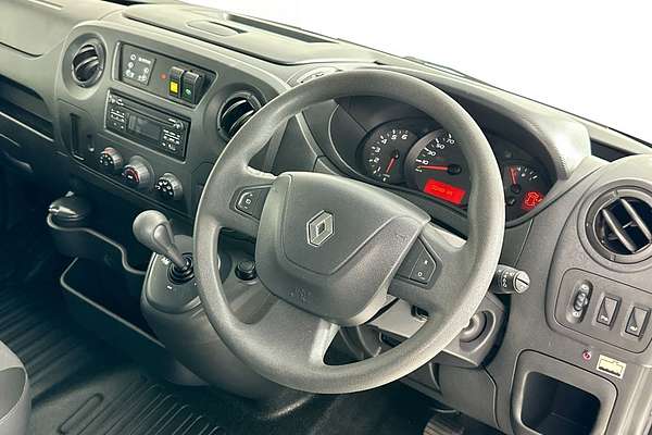 2019 Renault MASTER LWB MID WINDOW X62 MY17 LWB Mid Roof