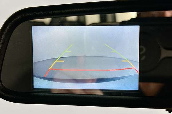 2019 Renault MASTER LWB MID WINDOW X62 MY17 LWB Mid Roof