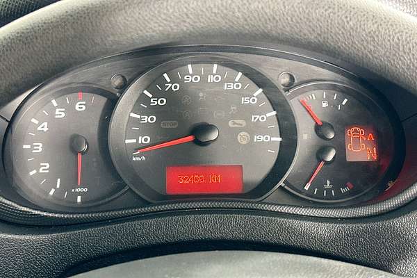 2019 Renault MASTER LWB MID WINDOW X62 MY17 LWB Mid Roof