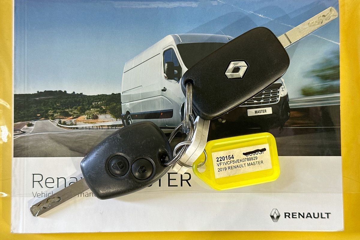 2019 Renault MASTER LWB MID WINDOW X62 MY17 LWB Mid Roof