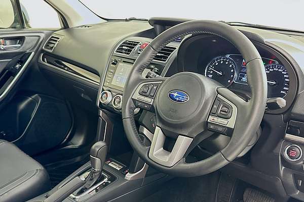 2016 Subaru FORESTER 2.5i-L MY16