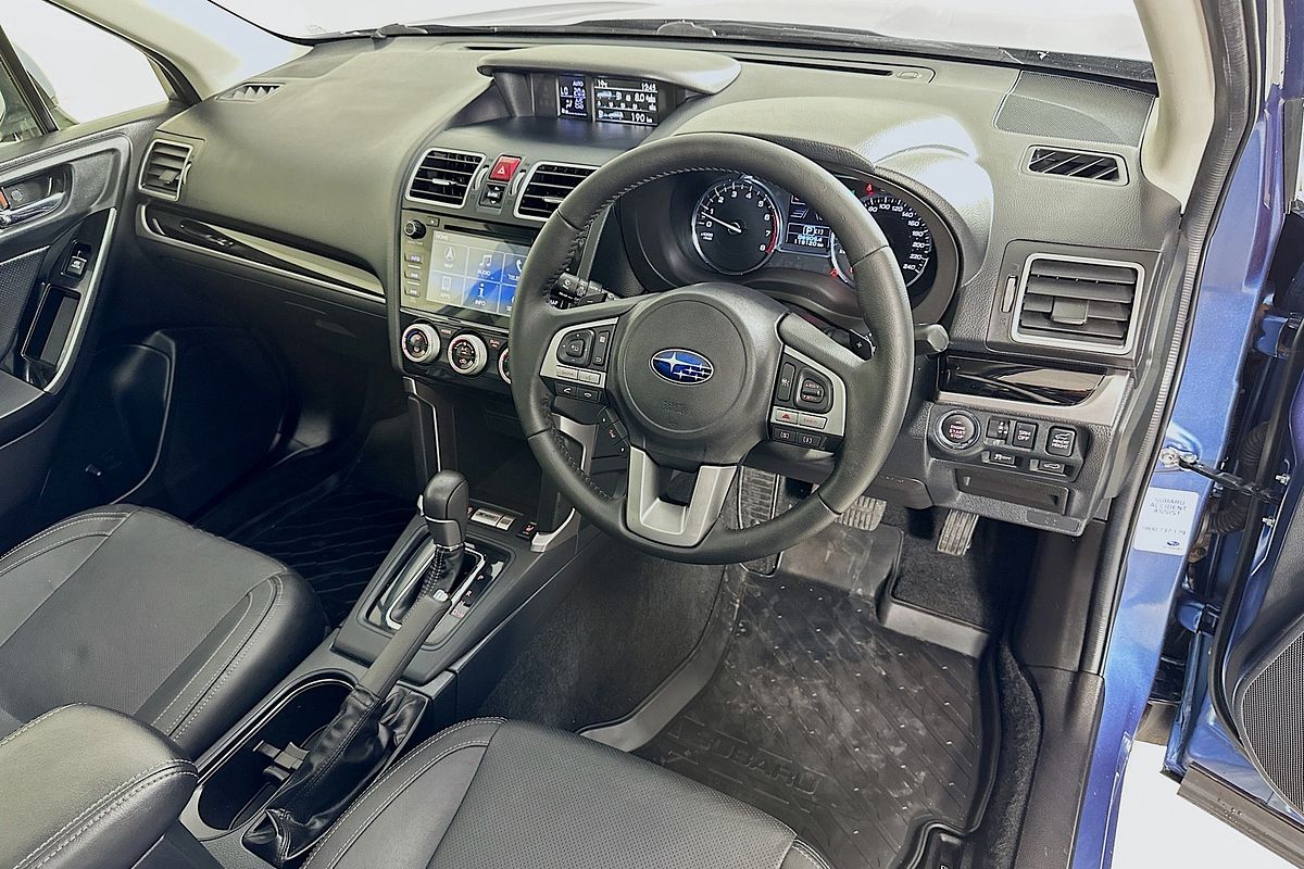2016 Subaru FORESTER 2.5i-L MY16