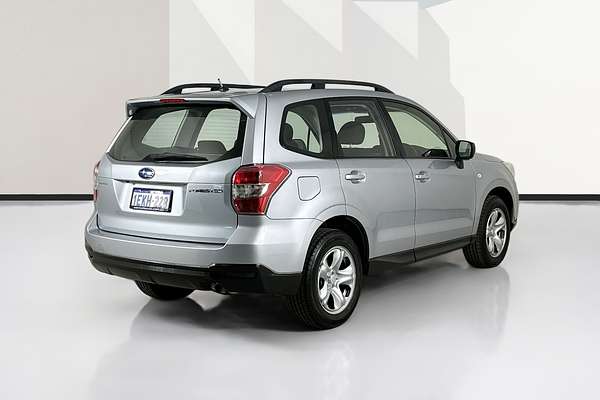 2013 Subaru FORESTER 2.0i MY13