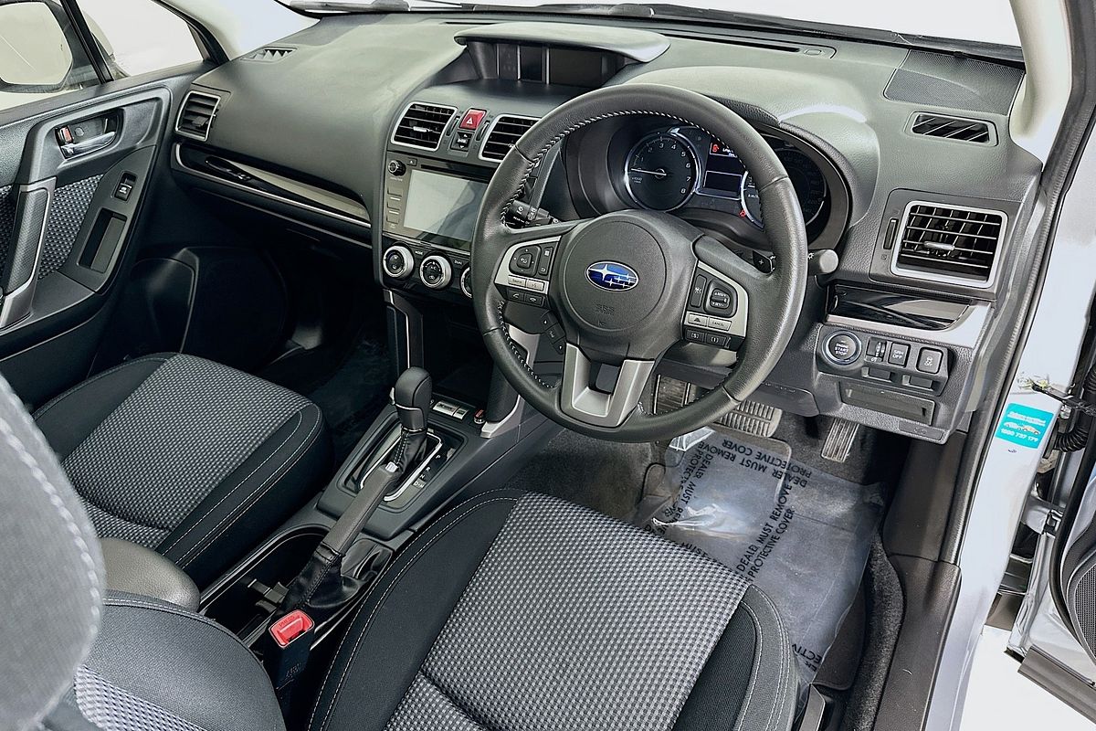 2017 Subaru FORESTER 2.5i-S MY17