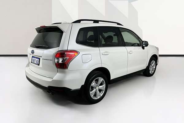 2015 Subaru Forester 2.5i-L S4