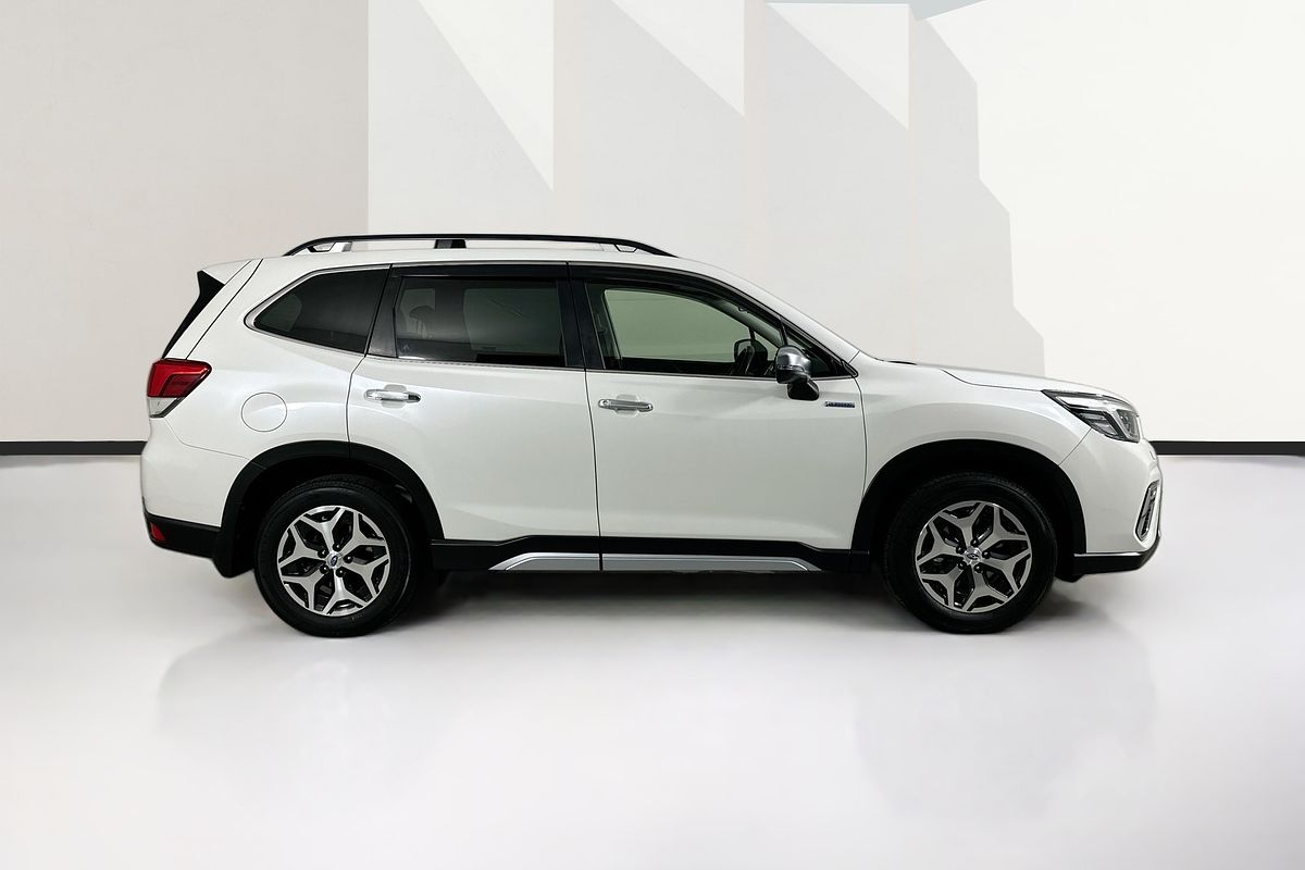 2021 Subaru FORESTER HYBRID L (AWD) MY21