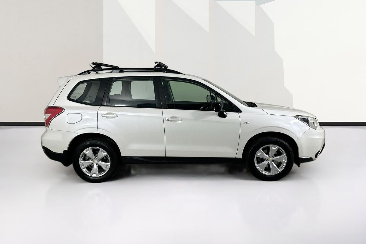 2014 Subaru FORESTER 2.0D MY14