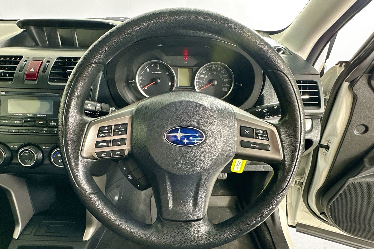 2014 Subaru FORESTER 2.0D MY14