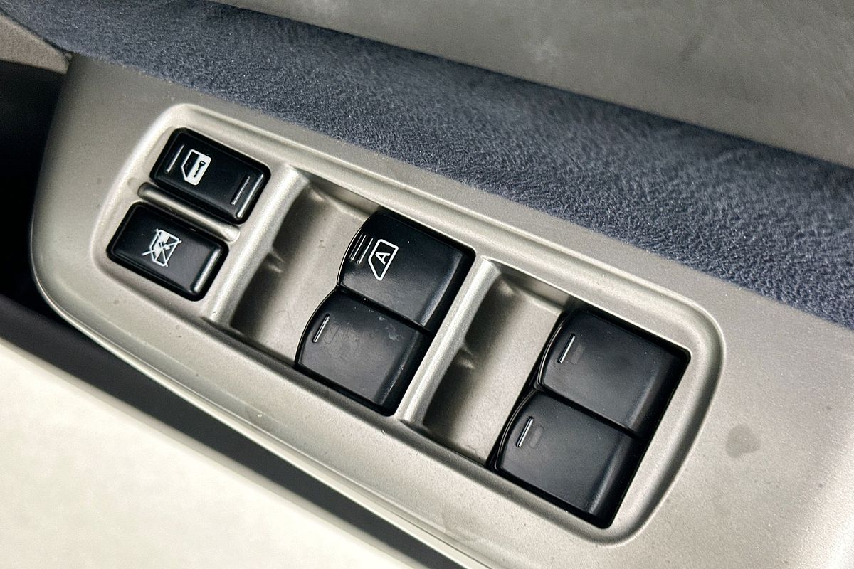 2011 Subaru FORESTER X MY11