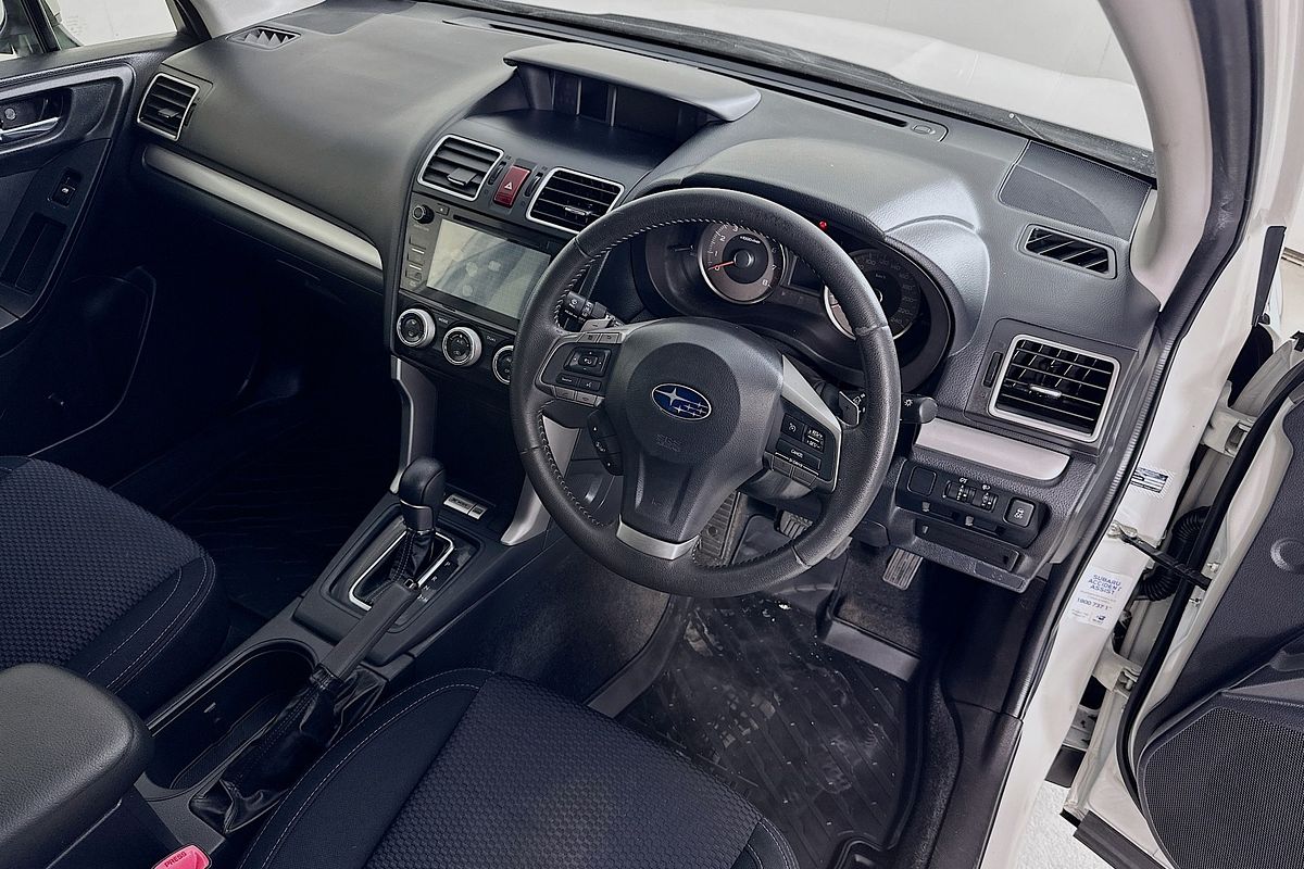 2015 Subaru Forester 2.5i-L S4