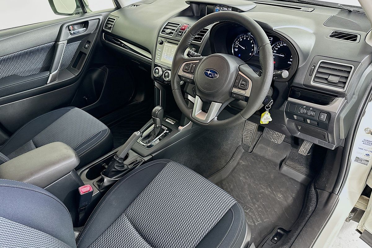 2016 Subaru FORESTER 2.5i-L MY16