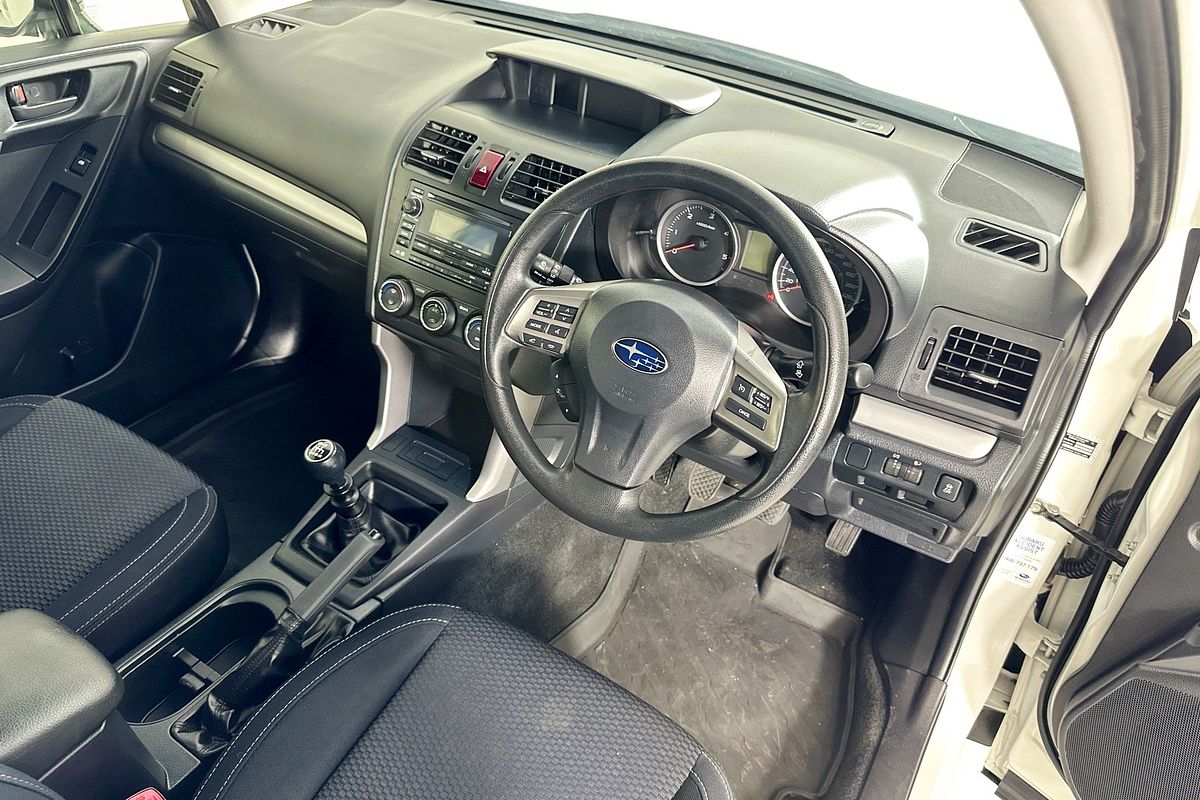 2014 Subaru FORESTER 2.0D MY14