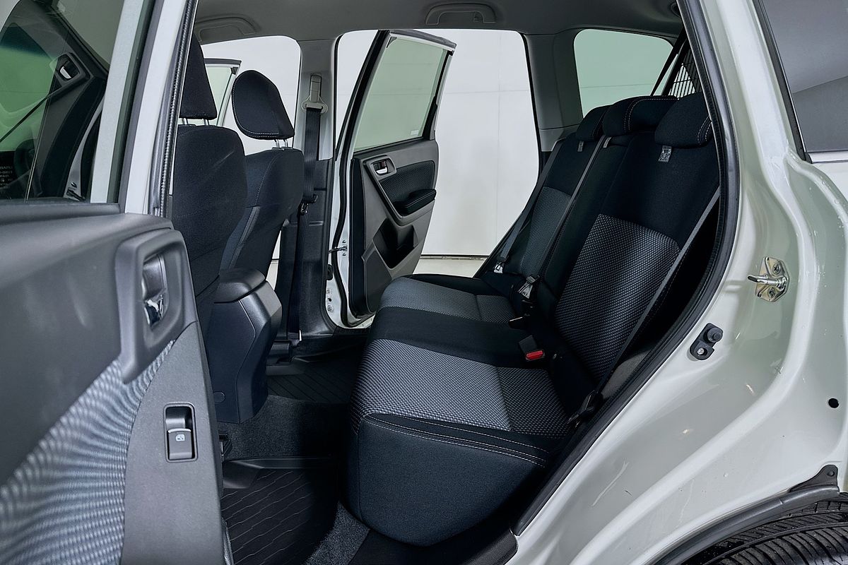 2016 Subaru FORESTER 2.5i-L MY16