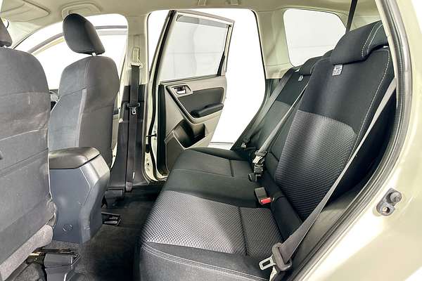 2015 Subaru FORESTER 2.0D-L MY15