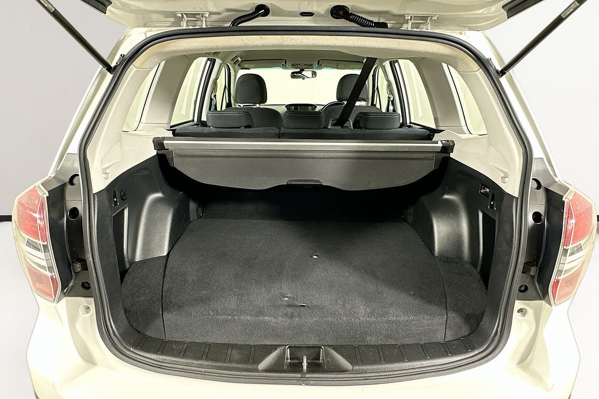 2014 Subaru FORESTER 2.0D MY14