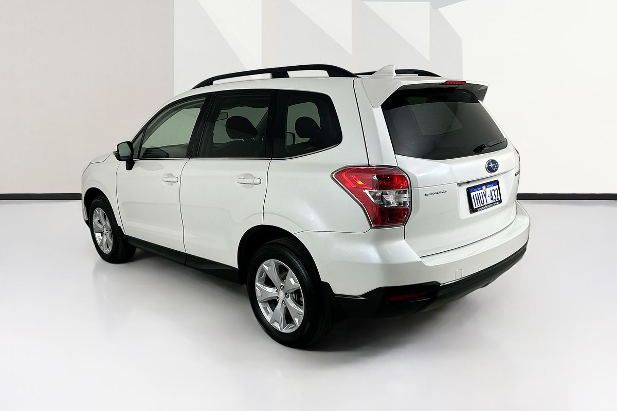 2015 Subaru Forester 2.5i-L S4