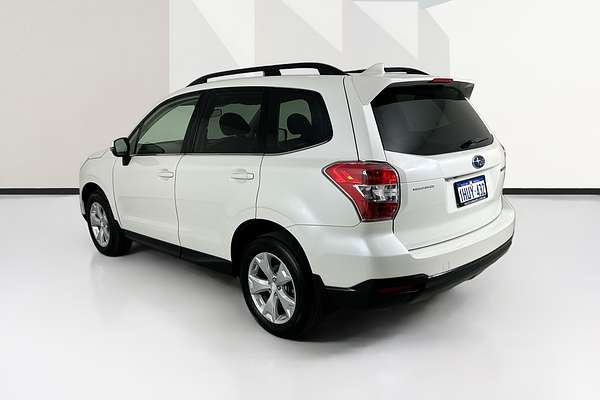 2015 Subaru Forester 2.5i-L S4