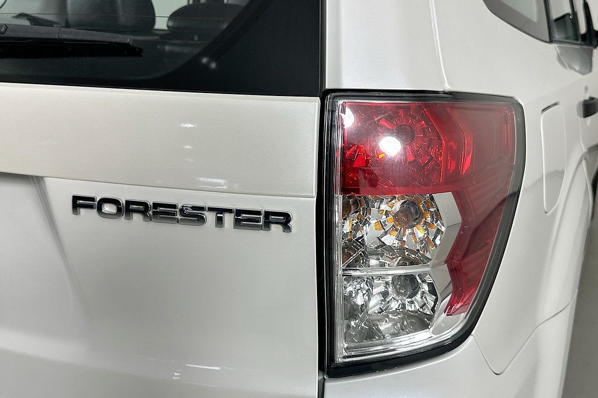 2011 Subaru FORESTER X MY11