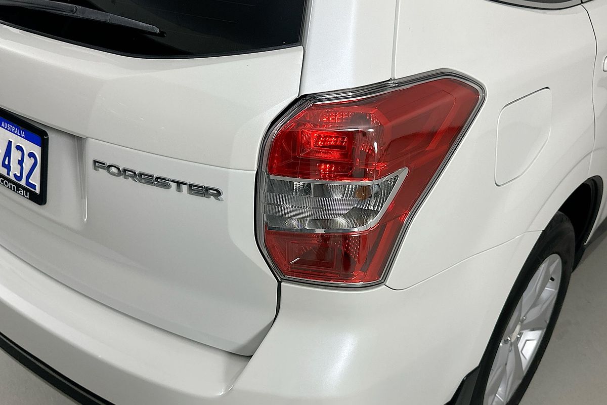 2015 Subaru Forester 2.5i-L S4