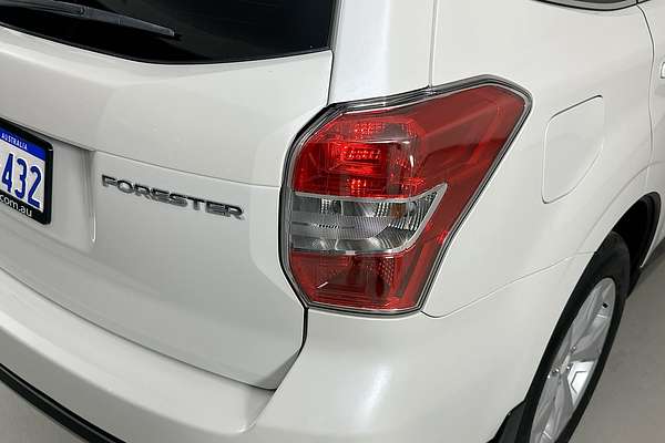 2015 Subaru Forester 2.5i-L S4