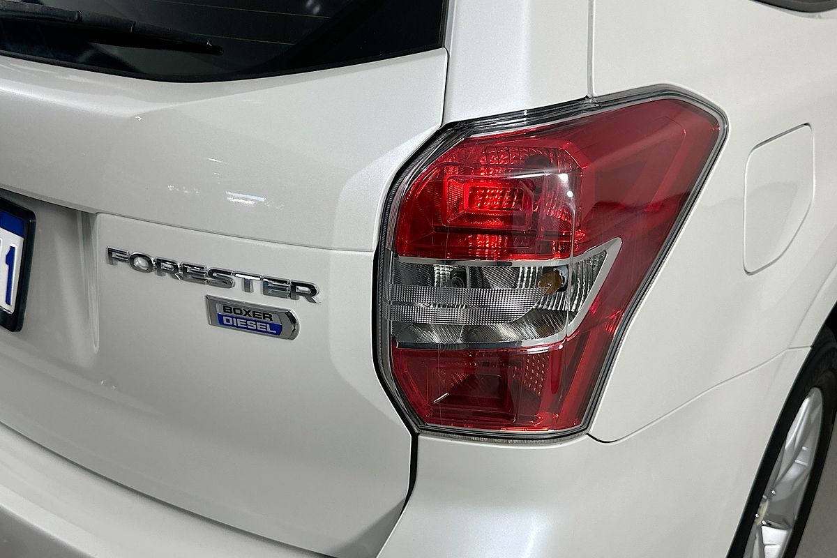 2014 Subaru FORESTER 2.0D MY14