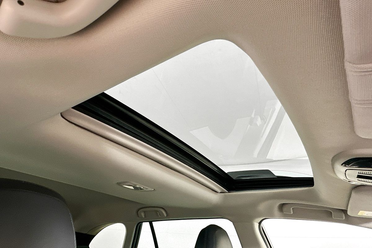 2023 Subaru OUTBACK AWD TOURING MY23