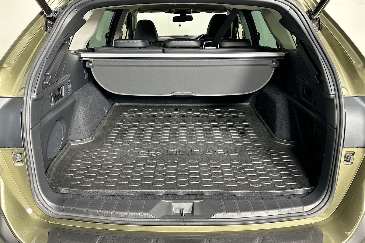 2022 Subaru OUTBACK AWD TOURING MY22