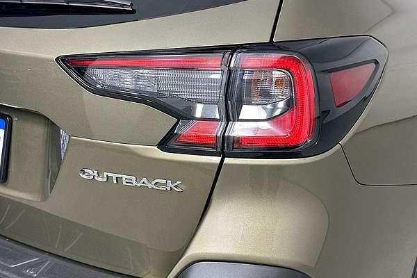 2022 Subaru OUTBACK AWD TOURING MY22