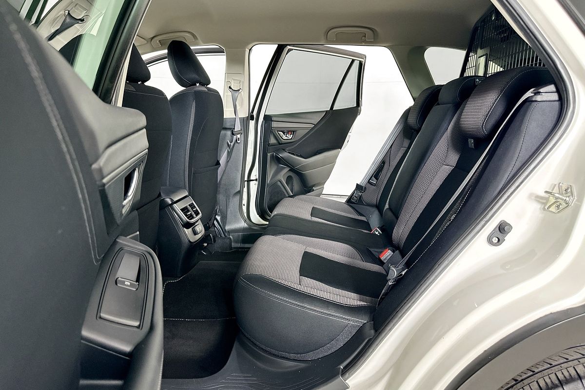 2021 Subaru OUTBACK AWD MY21